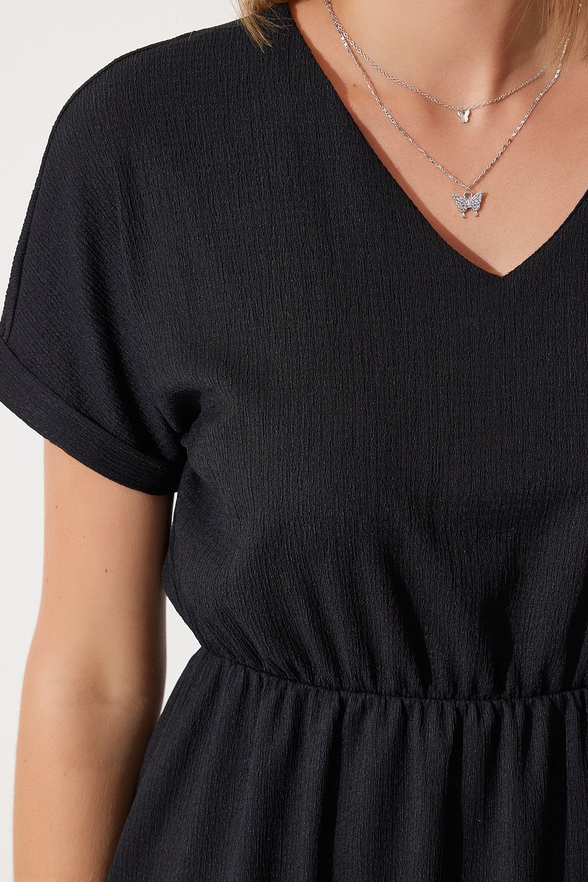 Siyah V Yaka Yırtmaçlı Yazlık Günlük Örme Elbise DD01319