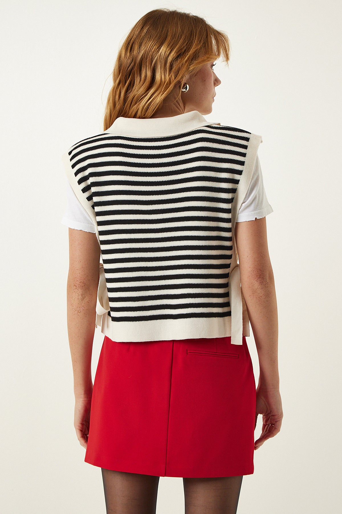 Krem Bağlamalı Çizgili Crop Triko Süveter MT00149