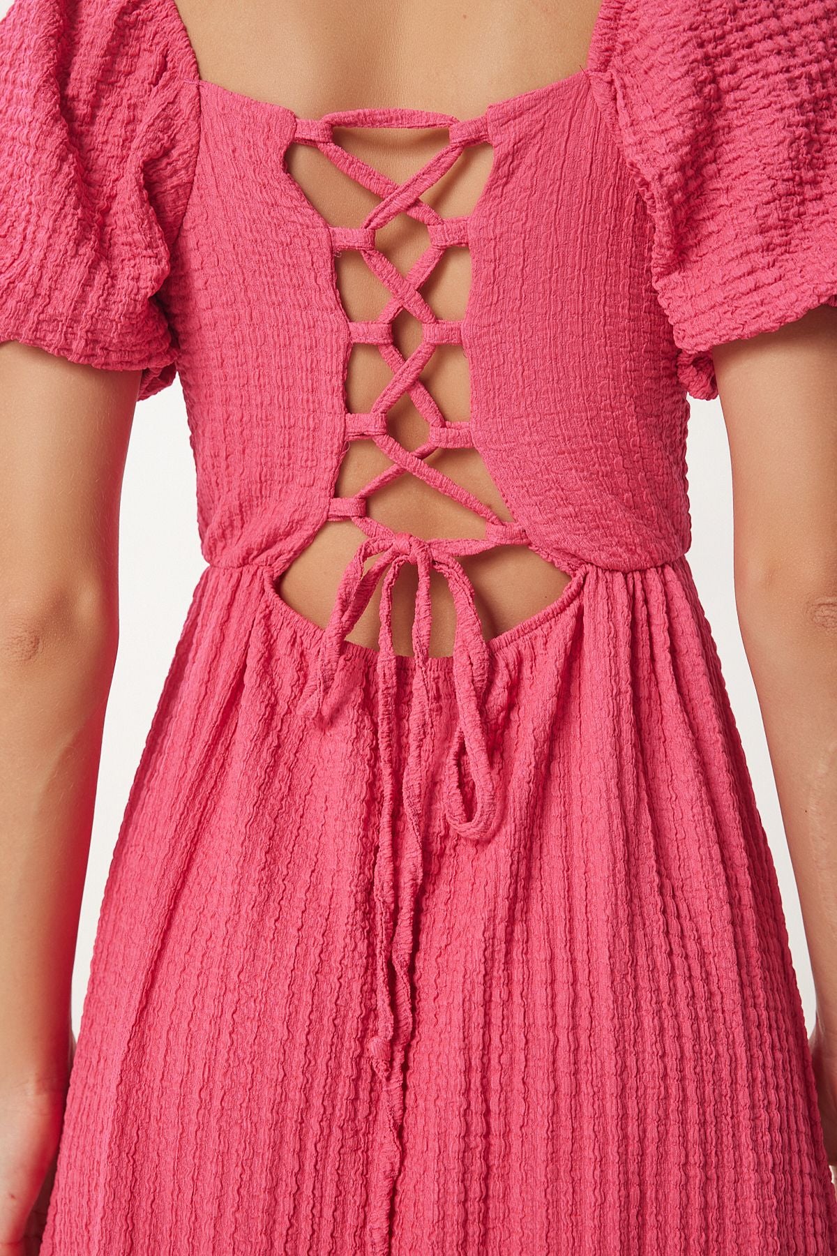 Koyu Pembe Kalp Yaka Dokulu Yazlık Örme Elbise UB00050