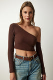 Kahverengi Tek Kol Fitilli Crop Örme Bluz GT00230