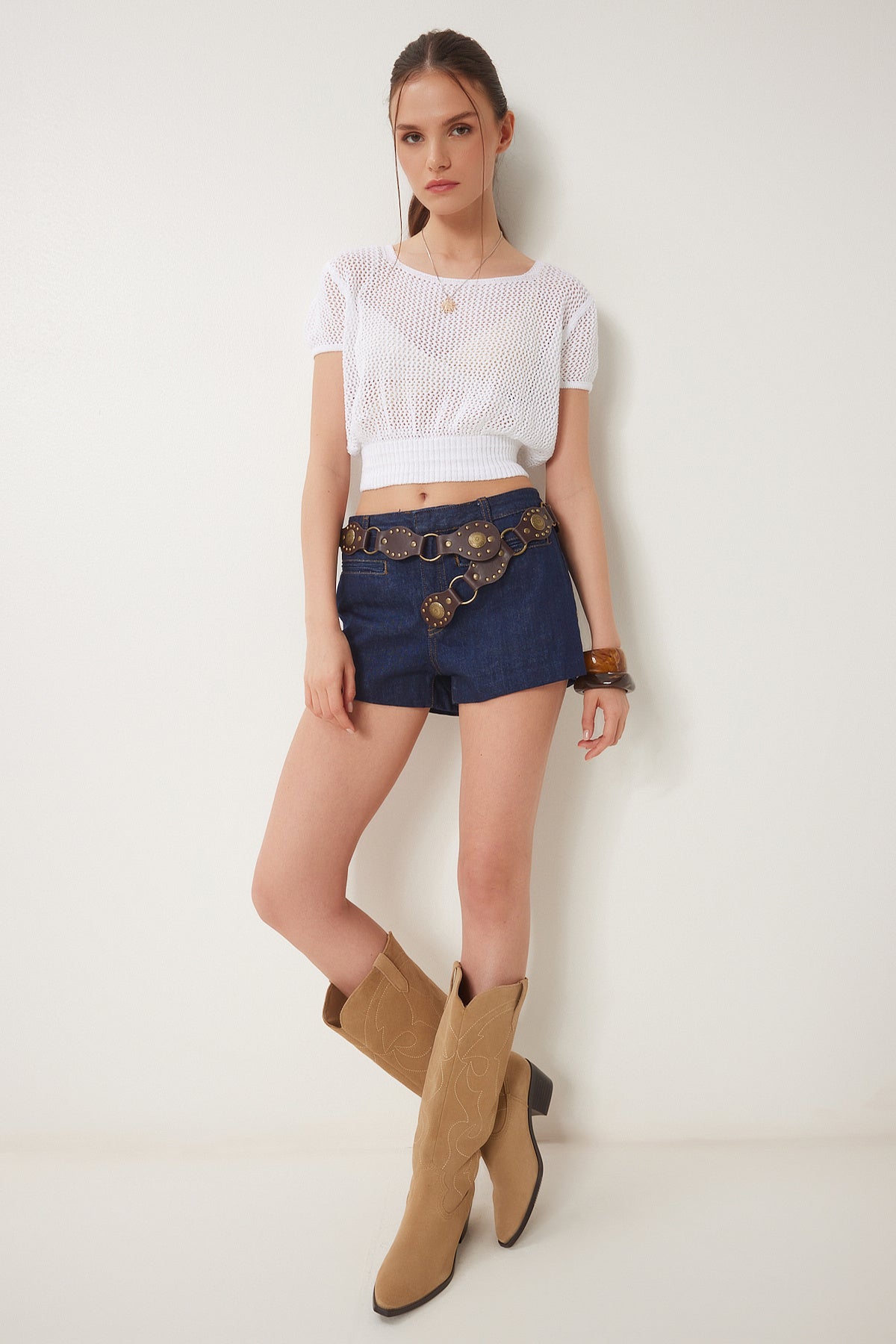 Beyaz Ajurlu Yazlık Crop Triko Bluz ZA00076