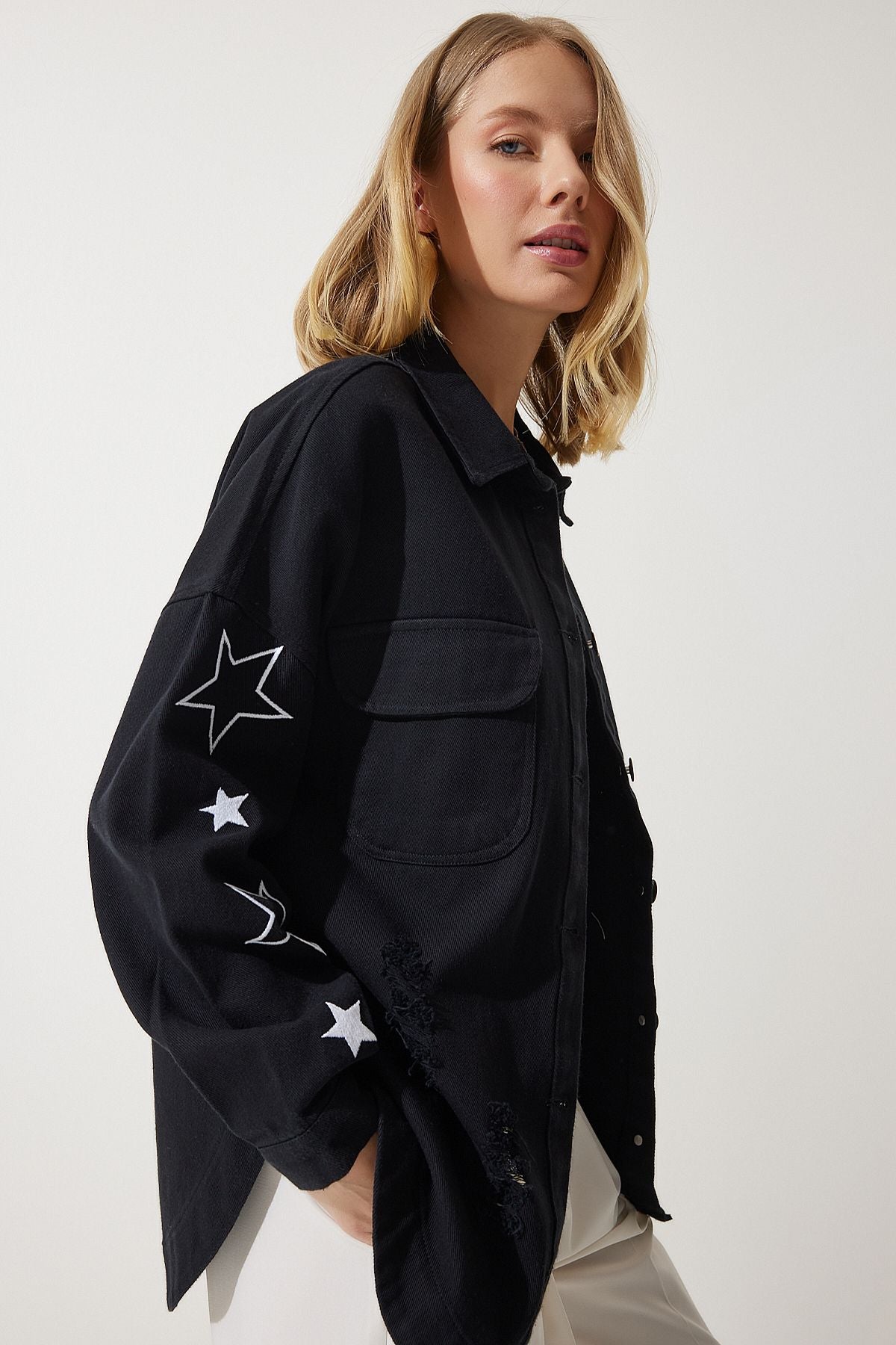 Siyah Yıldız Nakışlı Oversize Gömlek Ceket SA00026