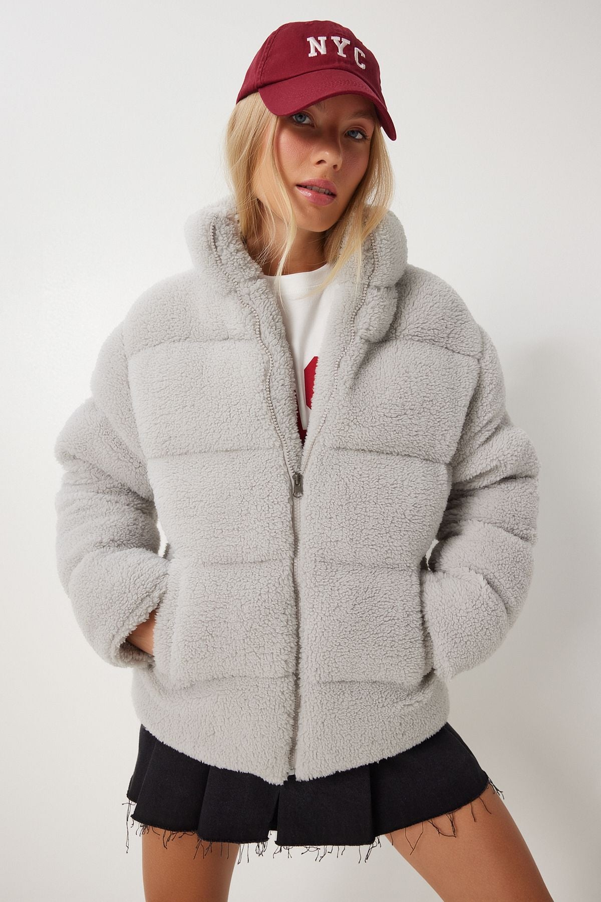 Gri Dik Yaka Peluş Şişme Mont QA00002