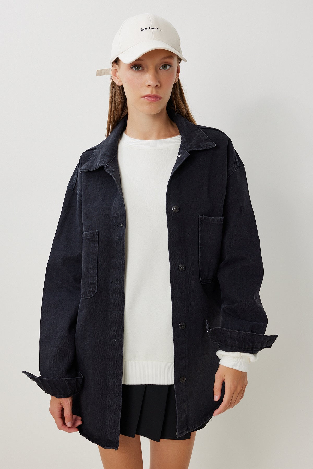Siyah Cepli Oversize Denim Ceket VC00010