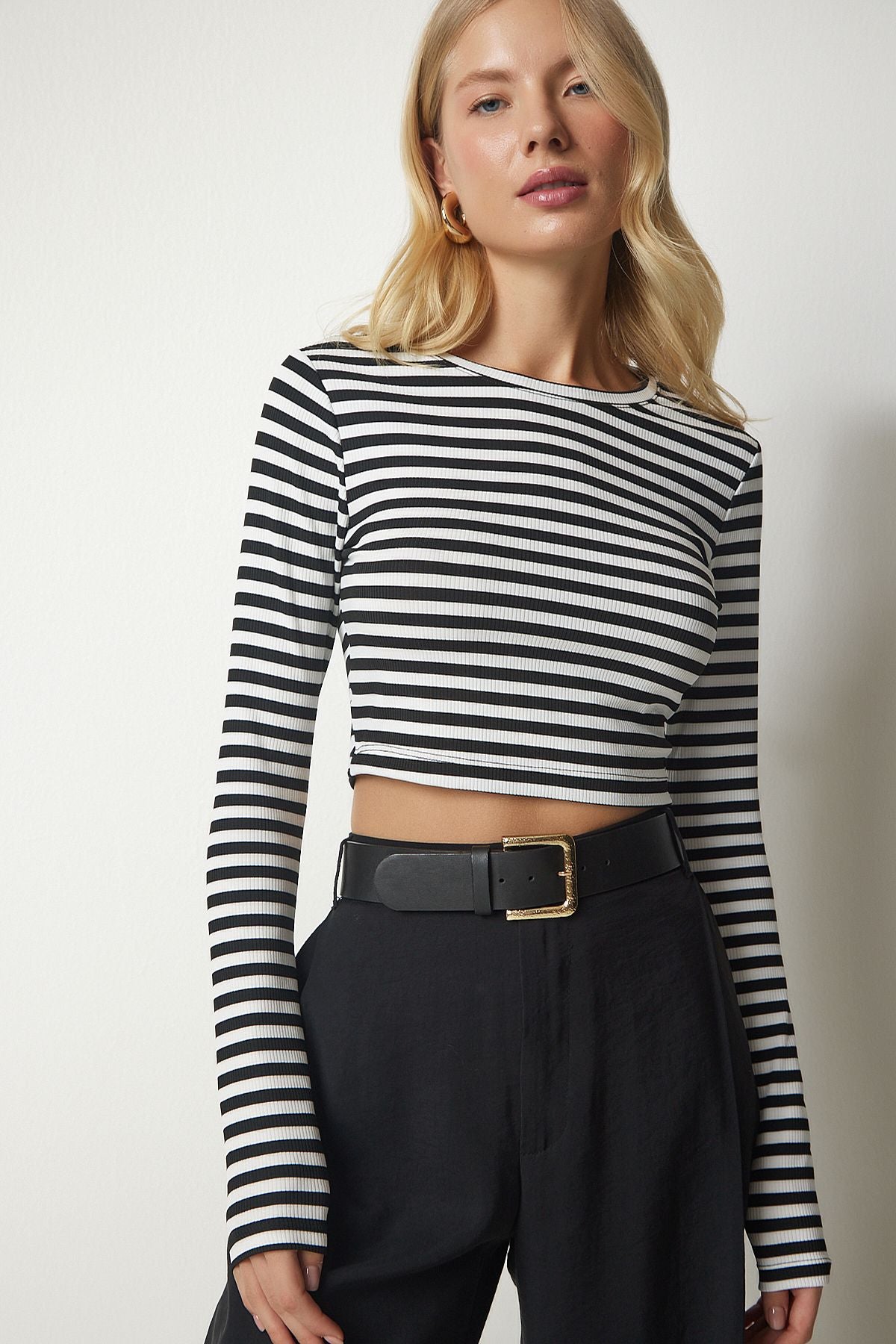 Siyah Beyaz Çizgili Kaşkorse Crop Bluz MC00229