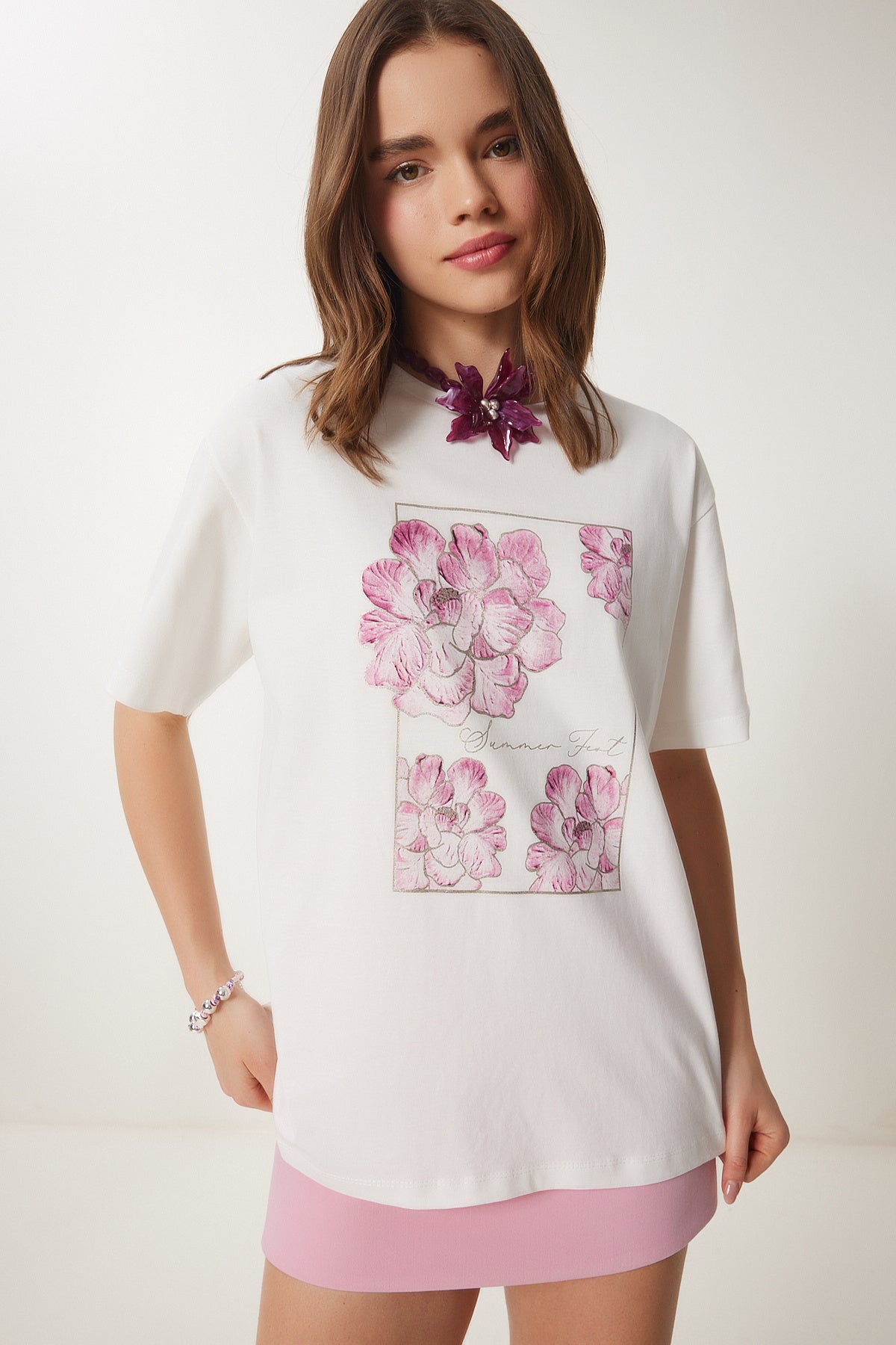 Ekru Baskılı Pamuklu Oversize Örme T-Shirt CR00456