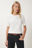 Beyaz Pamuklu Basic Örme T-Shirt AG00001