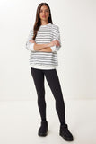 Beyaz Siyah Çizgili Oversize Örme Sweatshirt ZV00339