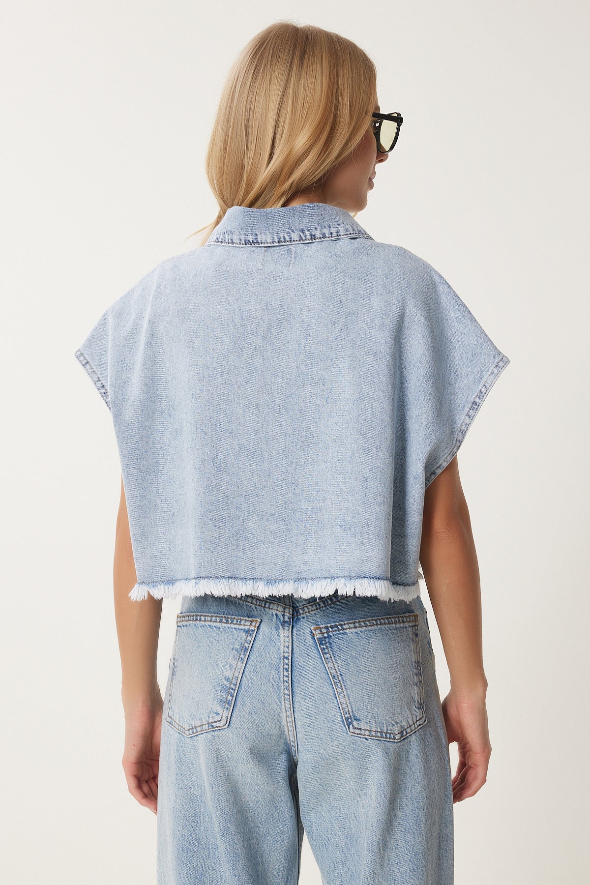 Açık Mavi Püskül Detaylı Oversize Denim Crop Ceket OK00062