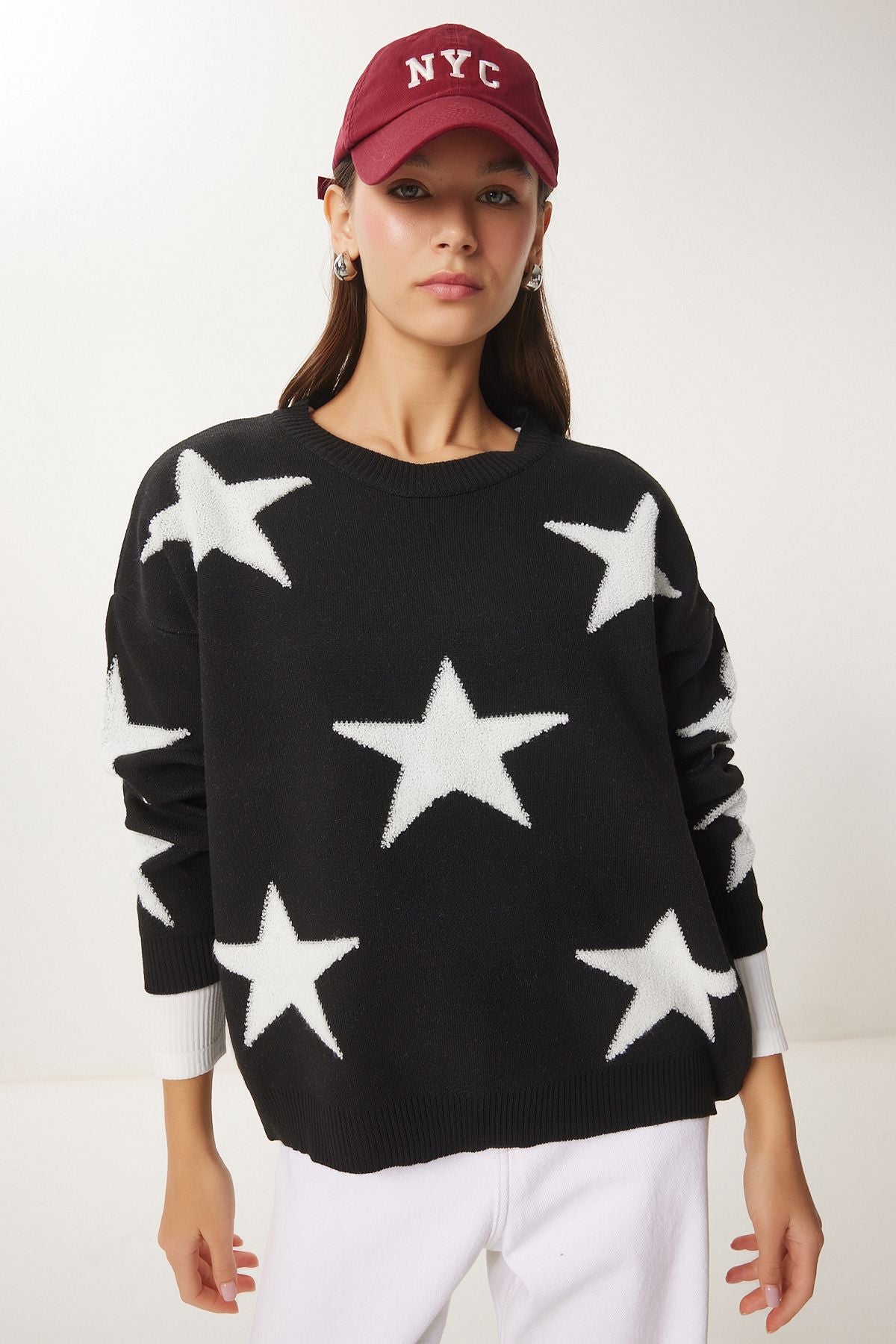 Siyah Yıldız Nakışlı Oversize Triko Kazak VN00023