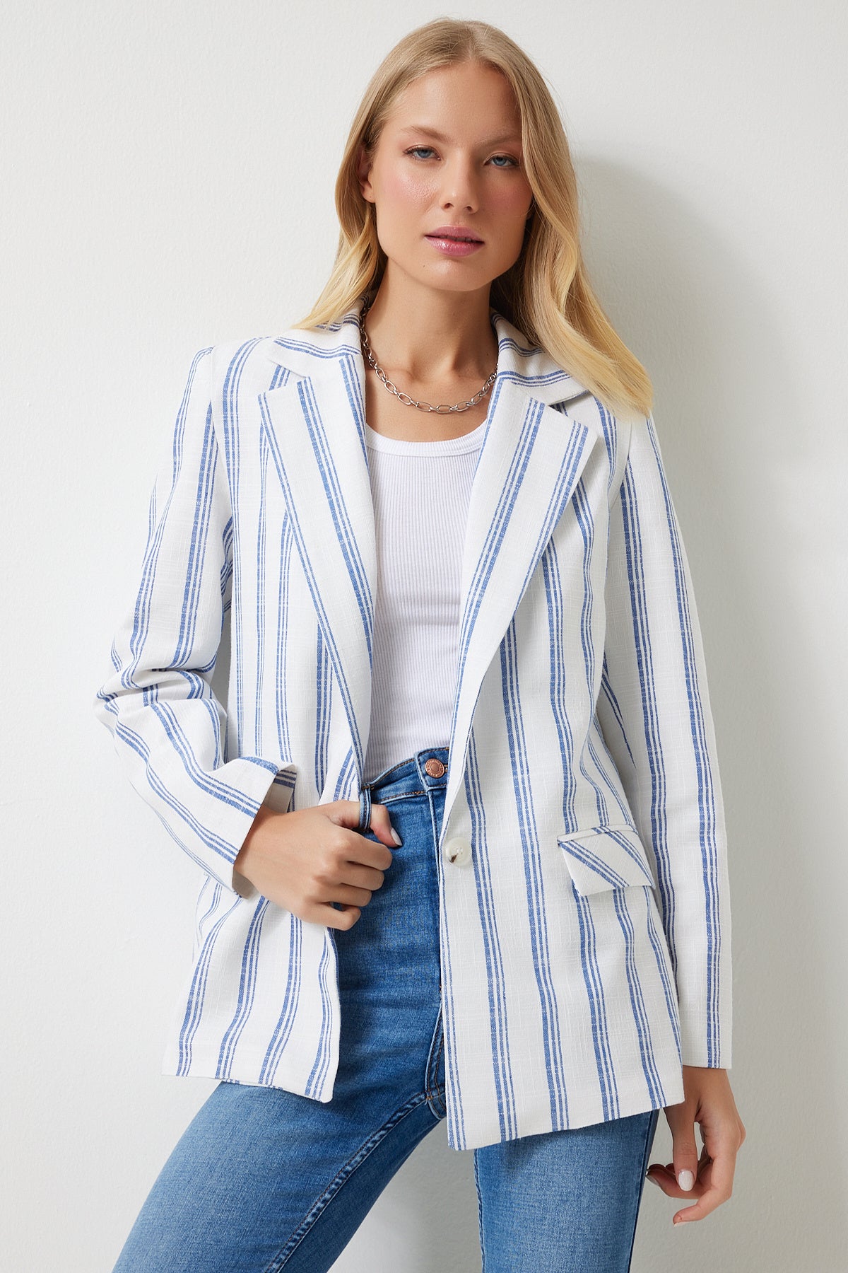 Ekru Mavi Çizgili Vatkalı Keten Karışımlı Blazer Ceket GP00006