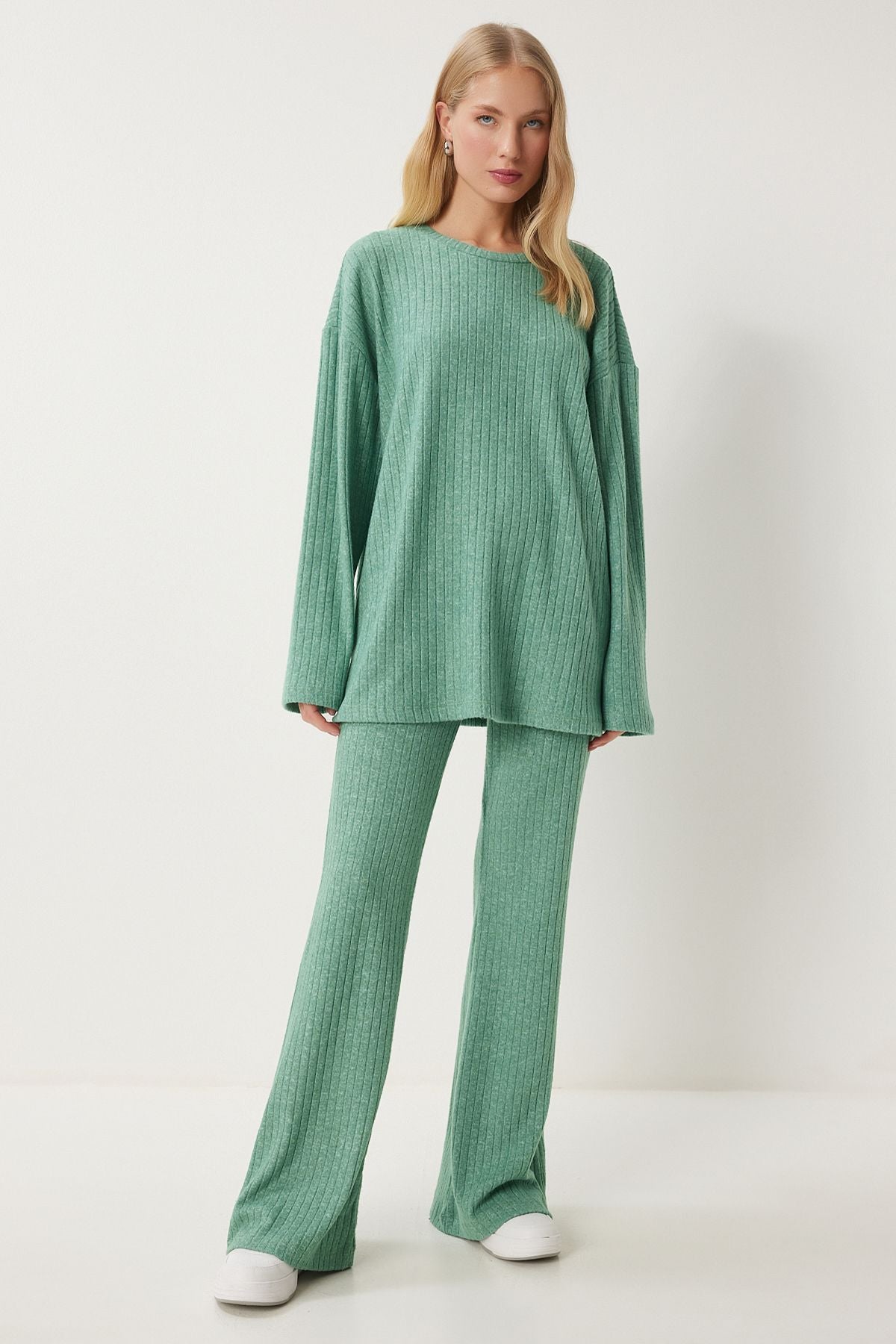 Çağla Yeşili Rahat Fitilli Örme Bluz Pantolon Takım RG00047