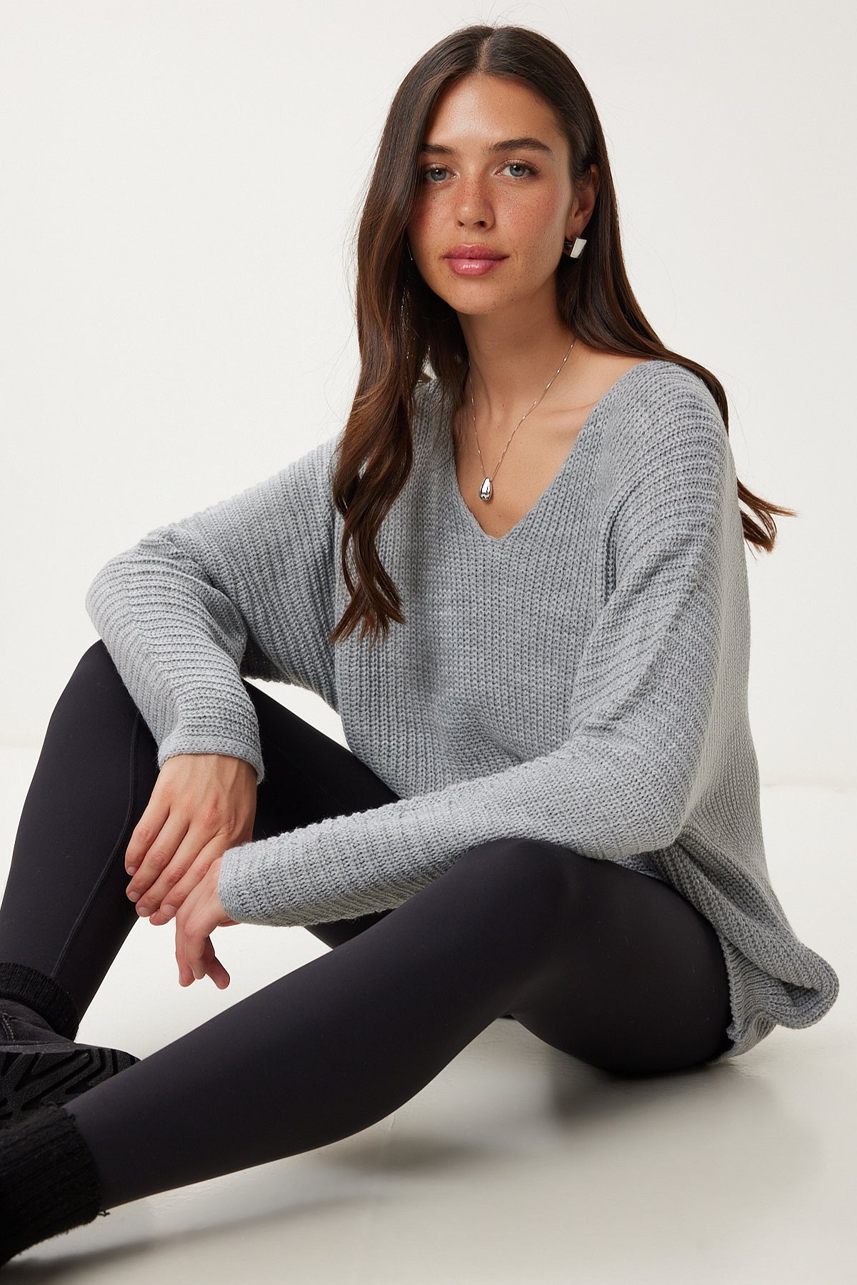 Gri V Yaka Selanik Örgü Oversize Triko Kazak ZA00059