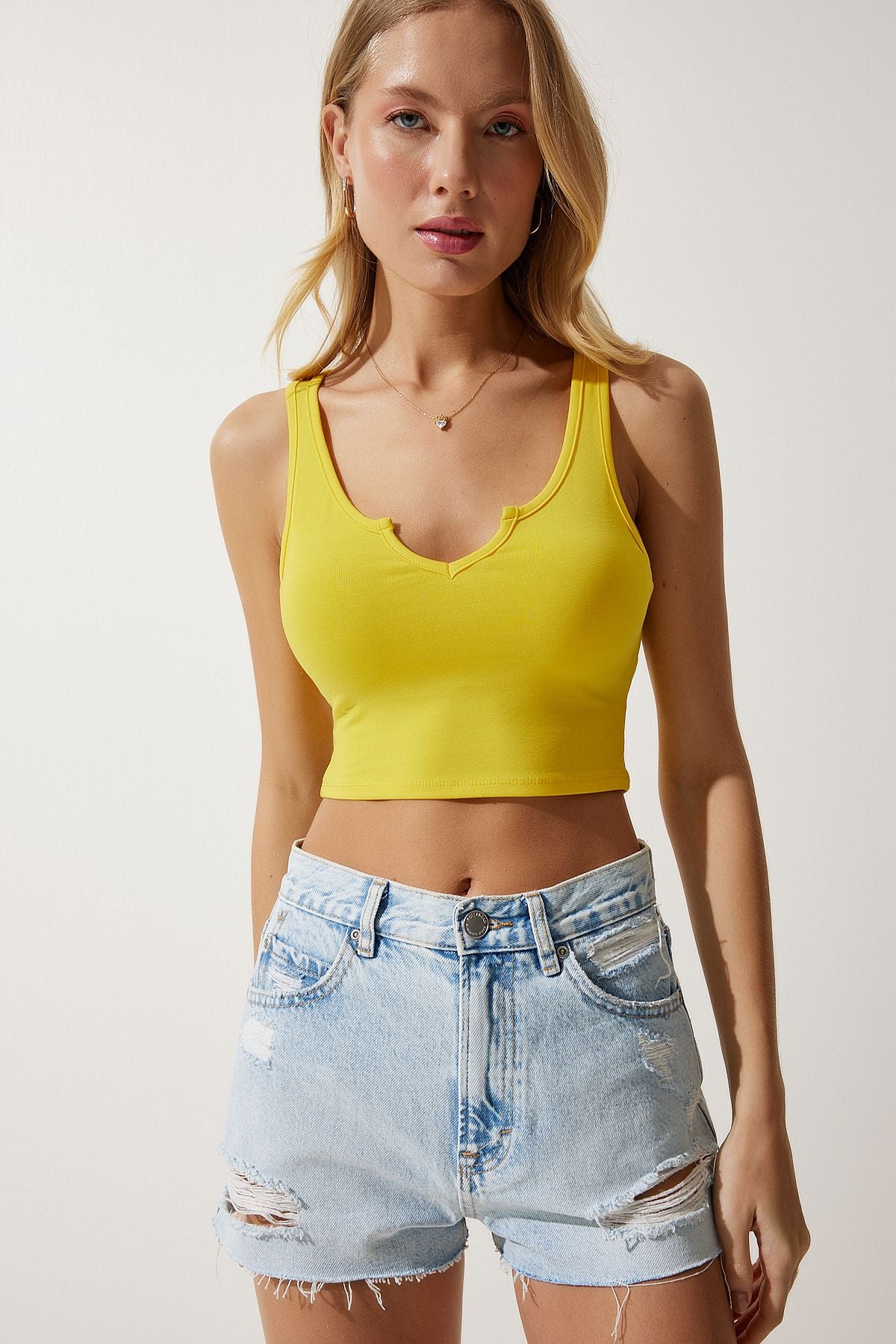 Sarı Askılı Crop Örme Bluz OW00030