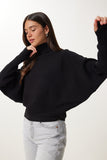Siyah Parmak Geçmeli Crop Fitilli Triko Kazak MX00238