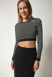 Siyah Çizgili Crop Triko Kazak PF00030