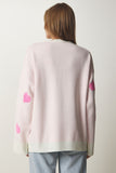 Açık Pembe Kalp Dokulu Oversize Triko Kazak KB00037