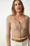 Bej Fermuarlı Fitilli Crop Bluz SF00006