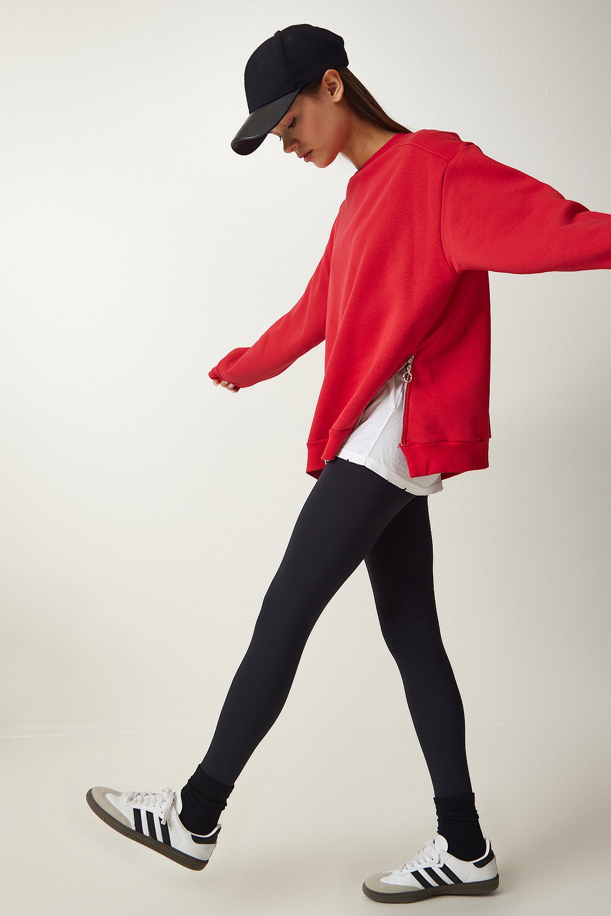 Kırmızı Fermuar Detaylı Şardonlu Örme Sweatshirt UB00148