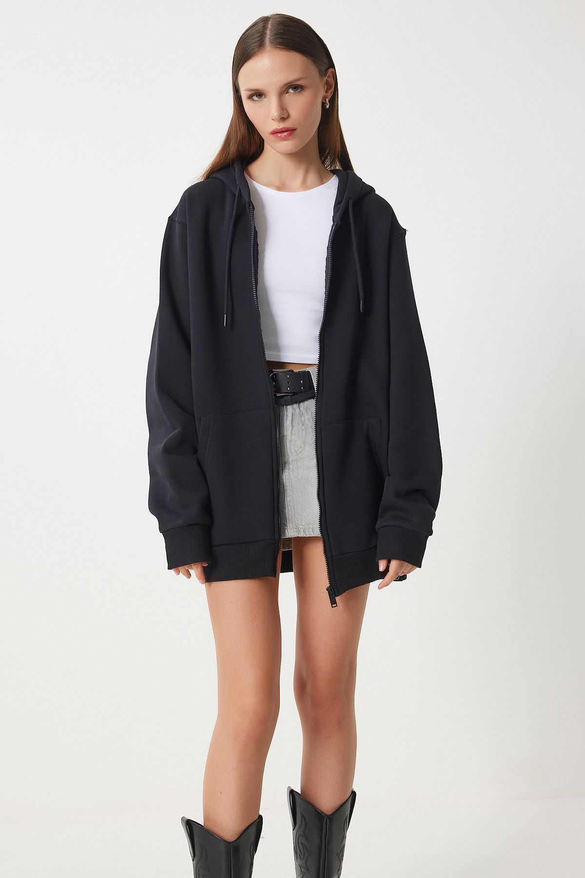 Siyah Kapüşonlu Şardonlu Fermuarlı Oversize Sweatshirt VN00015