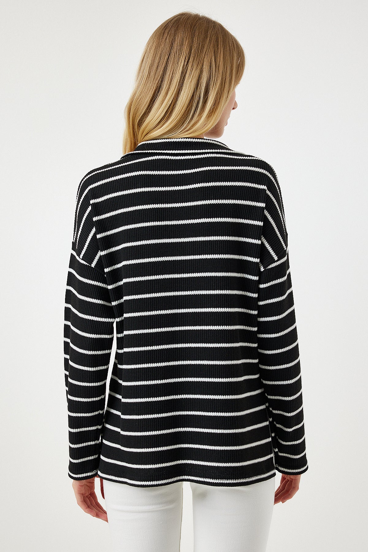 Siyah Çizgili Oversize Mevsimlik Triko Bluz UB00258