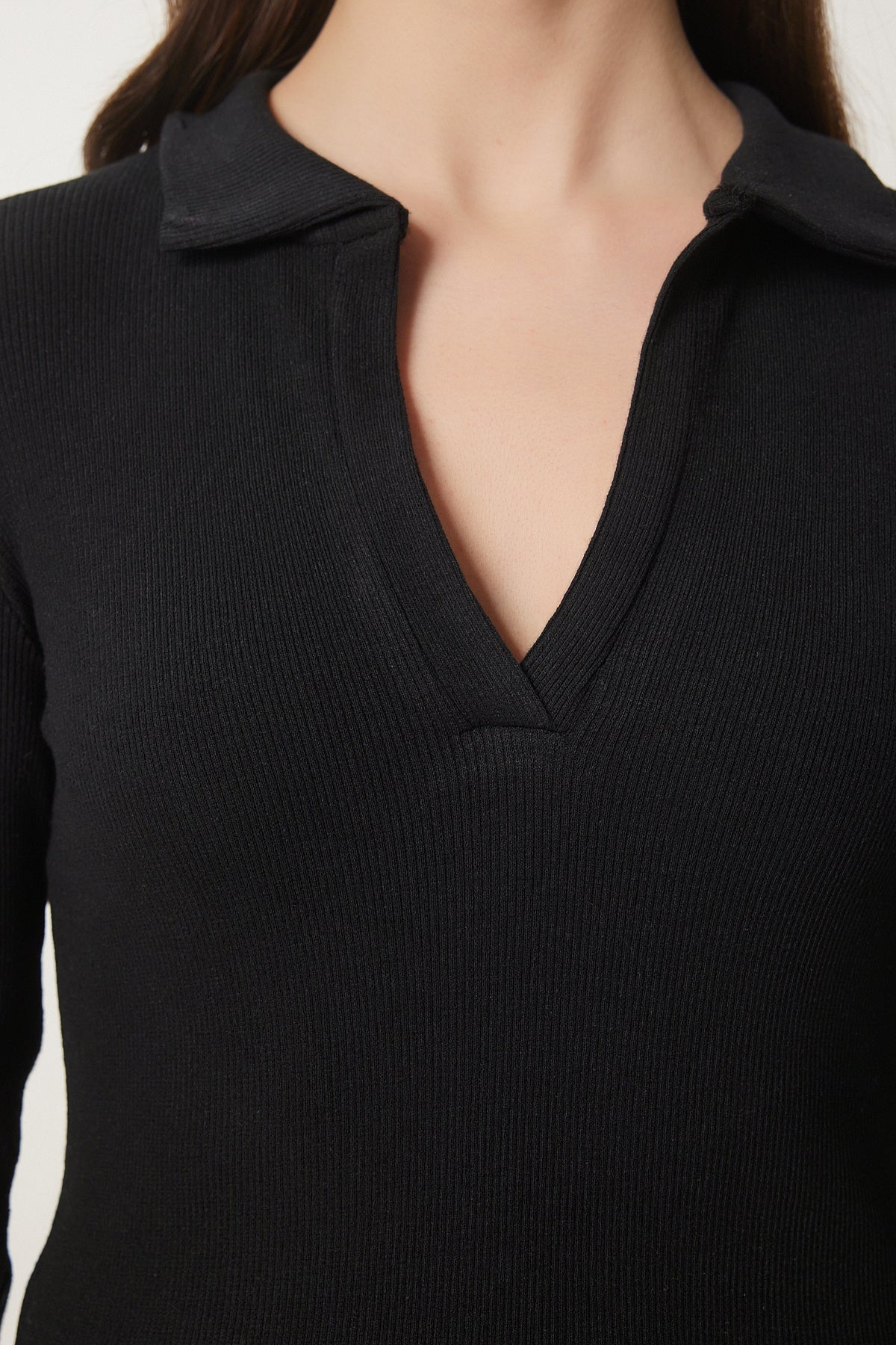 Siyah Polo Yaka Fitilli Örme Bluz GT00111