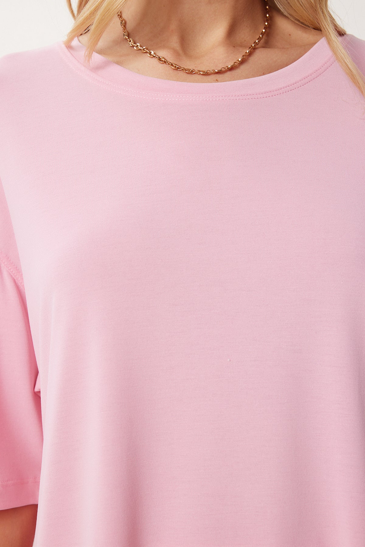Pembe Oversize Basic Modal T-shirt UB00323