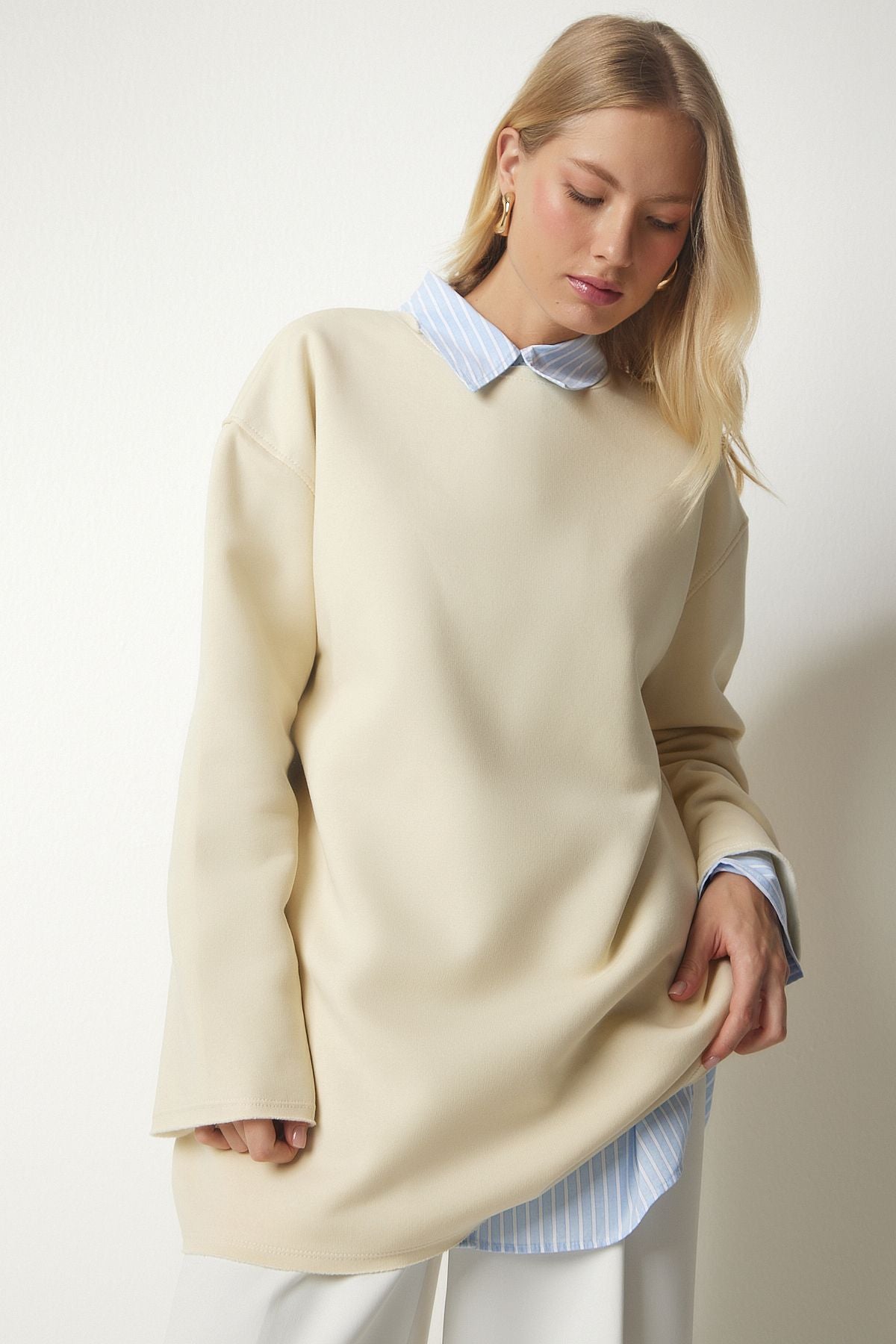 Latte Şardonlu Oversize Örme Sweatshirt NJ00131