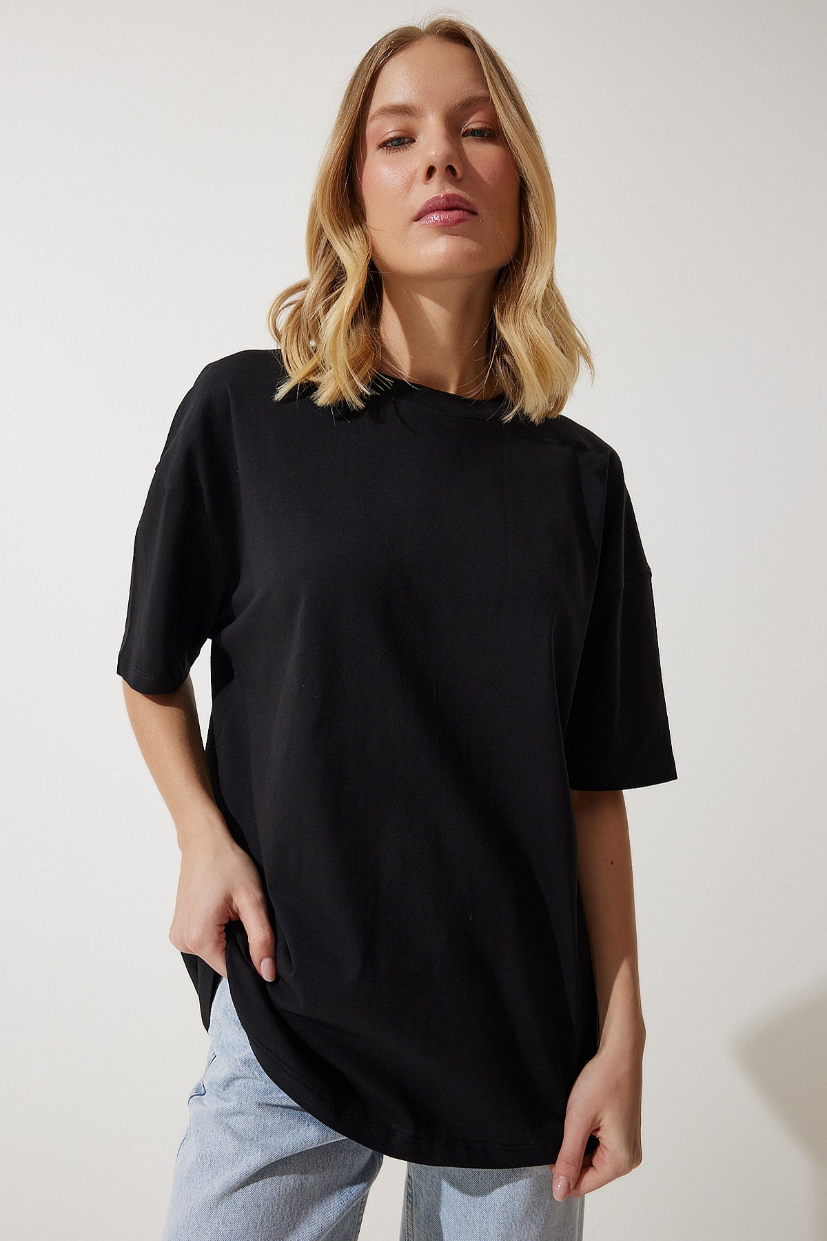 Siyah Bisiklet Yaka Basic Oversize Örme T-Shirt BF00091
