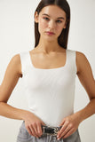 Beyaz Kare Yaka Triko Crop Bluz US00358