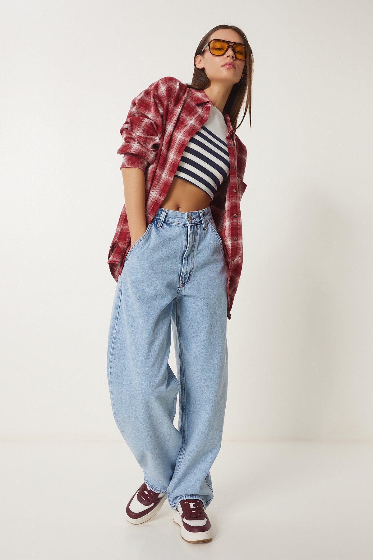 Açık Mavi Yıkamalı Baggy Jean OK00064