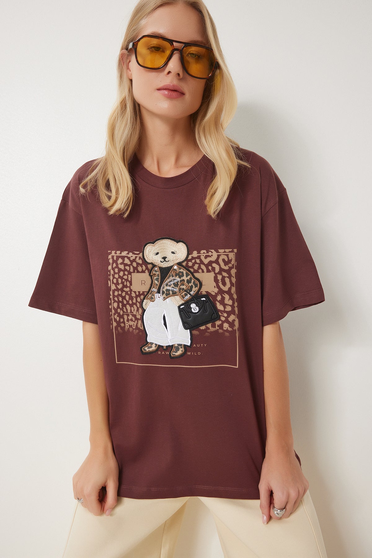 Kahverengi Ayıcık Armalı Pamuklu Oversize Örme T-Shirt CR00464
