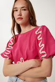 Koyu Pembe Balon Kollu İşlemeli Crop Poplin Bluz TP00082