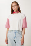 Beyaz Pembe Kareli Örme Crop T-Shirt TP00088