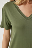 Haki V Yaka Basic Viskon Örme T-Shirt EN00613