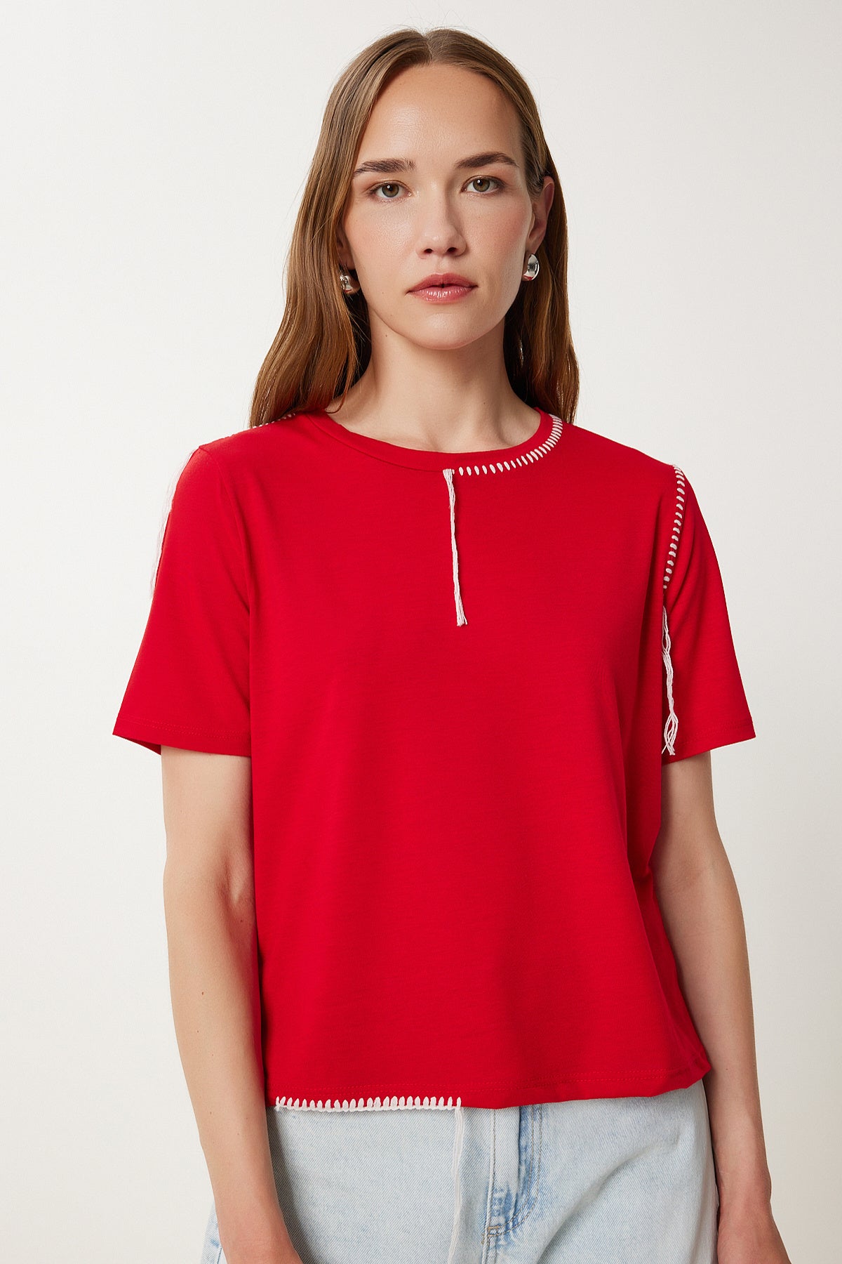 Kırmızı Kontrast Dikiş Detaylı Örme T-Shirt TP00087