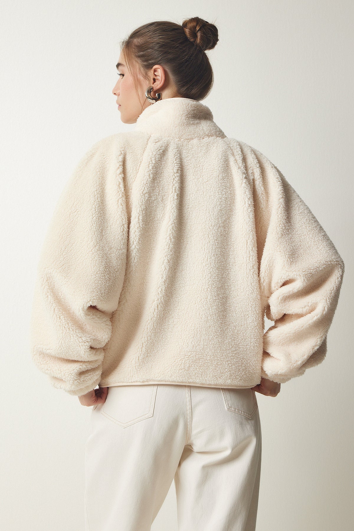 Krem Fermuarlı Peluş Ceket Mont MC00245