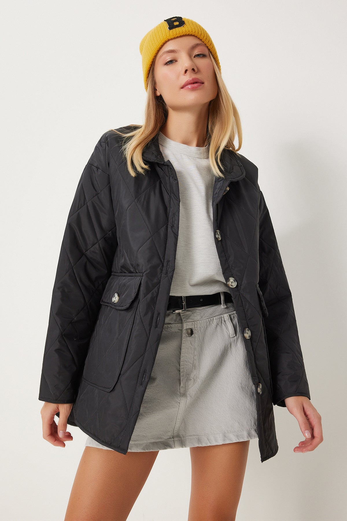 Siyah Cepli Oversize Kapitone Mont FO00001