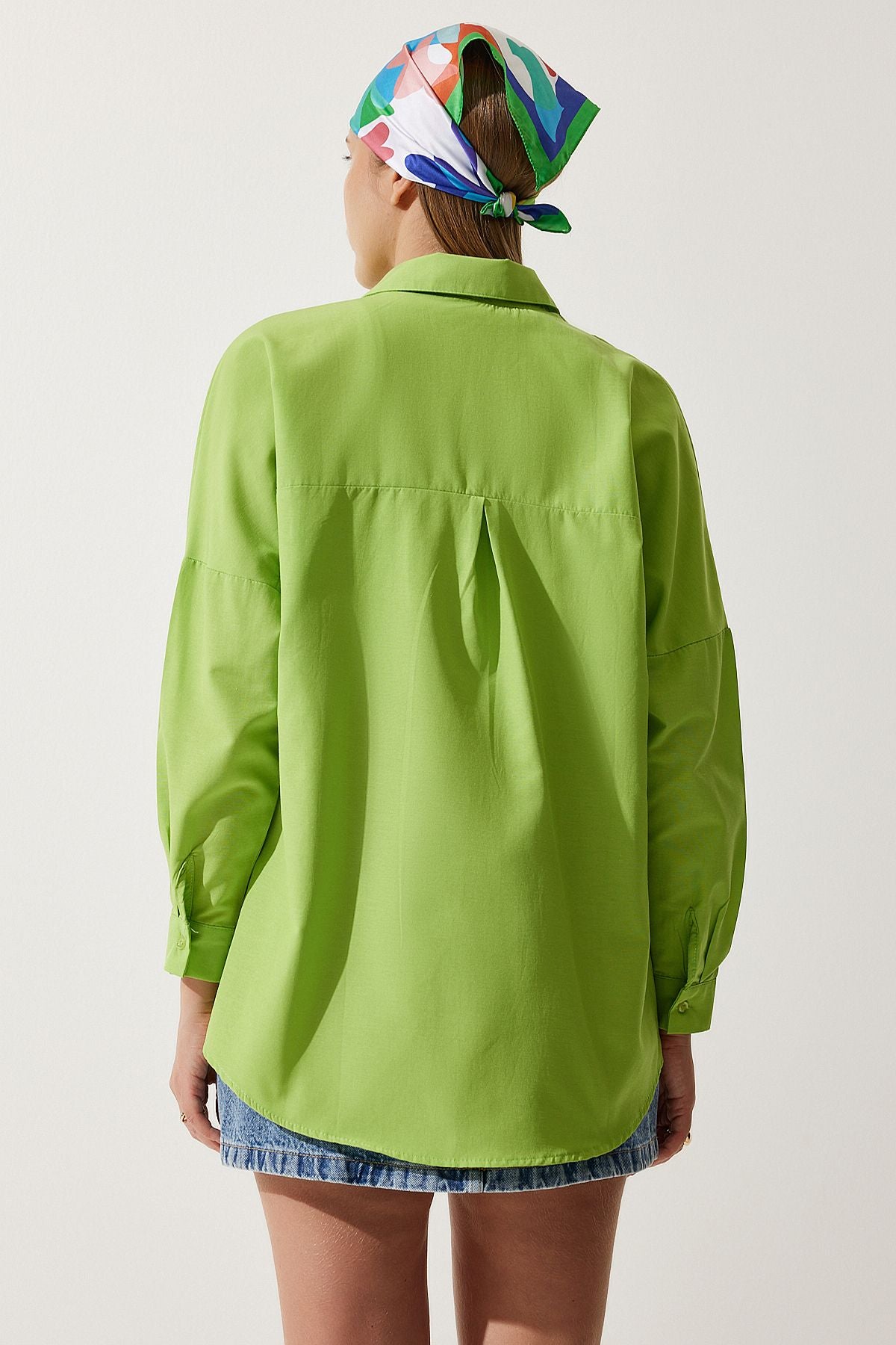 Fıstık Yeşili Oversize Uzun Basic Gömlek DD00842