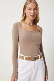 Bej Kare Yaka Fitilli Örme Bluz GT00052