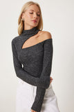 Antrasit Cut Out Detaylı Örme Çıtçıtlı Body  FN03309