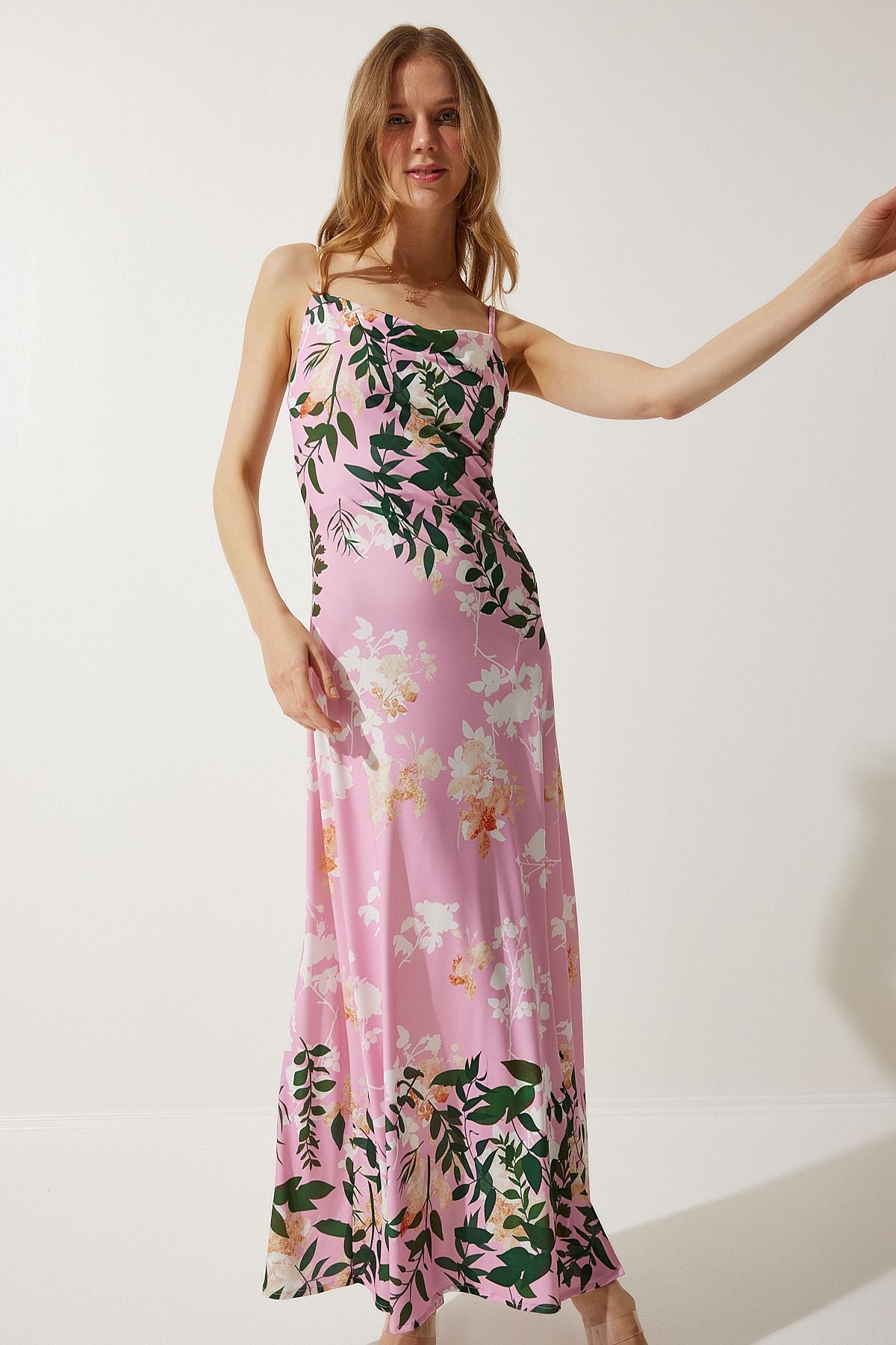 Pembe Çiçekli Yırtmaçlı Yazlık Elbise FF00159