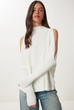 Ekru Cut Out Detaylı Oversize Triko Kazak AS00015