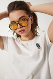 Ekru Ayıcık İşlemeli Pamuklu Örme T-Shirt CR00455