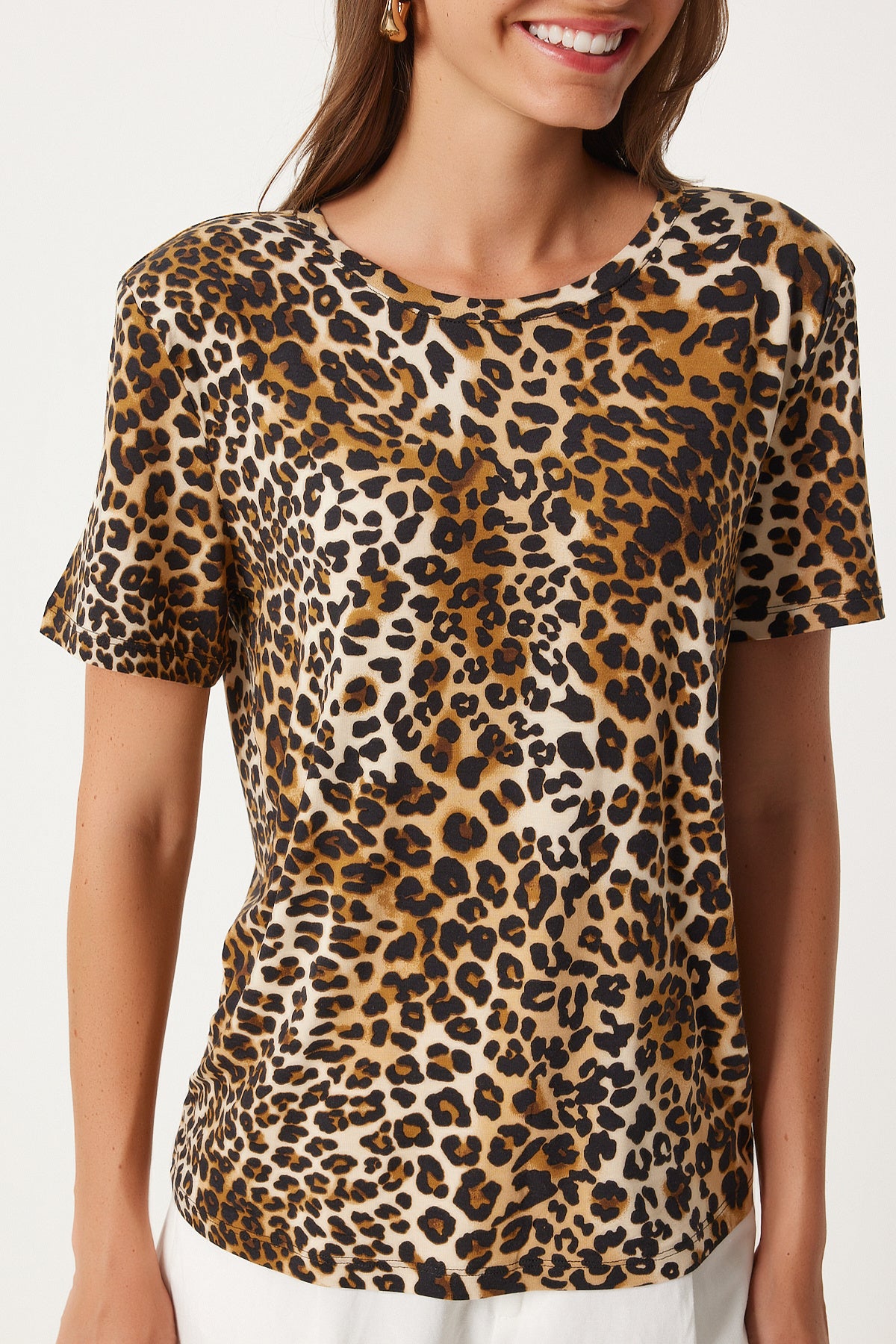 Siyah Bej Leopar Desenli Vatkalı Örme Viskon Bluz  FN03285