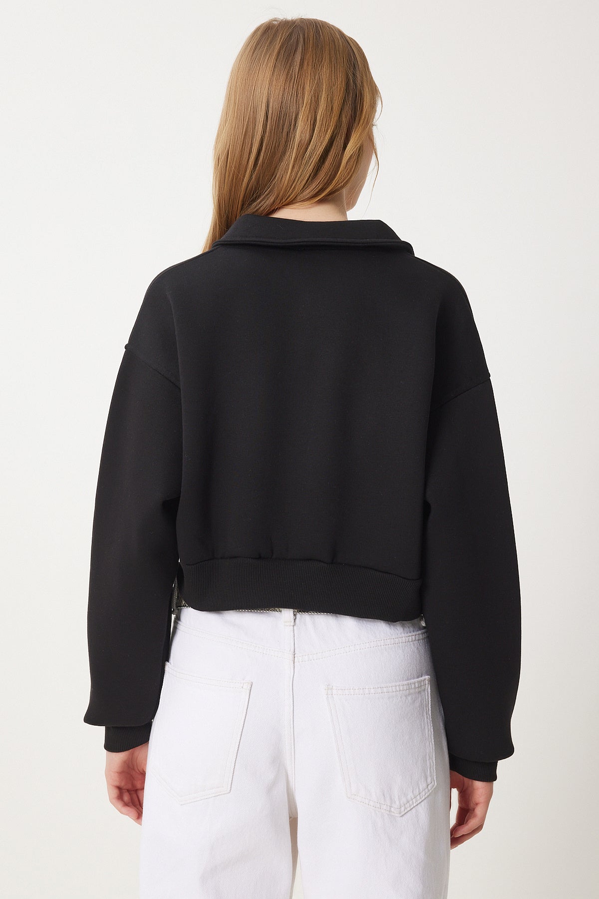 Siyah Polo Yaka Şardonlu Crop Örme Sweatshirt HW00014
