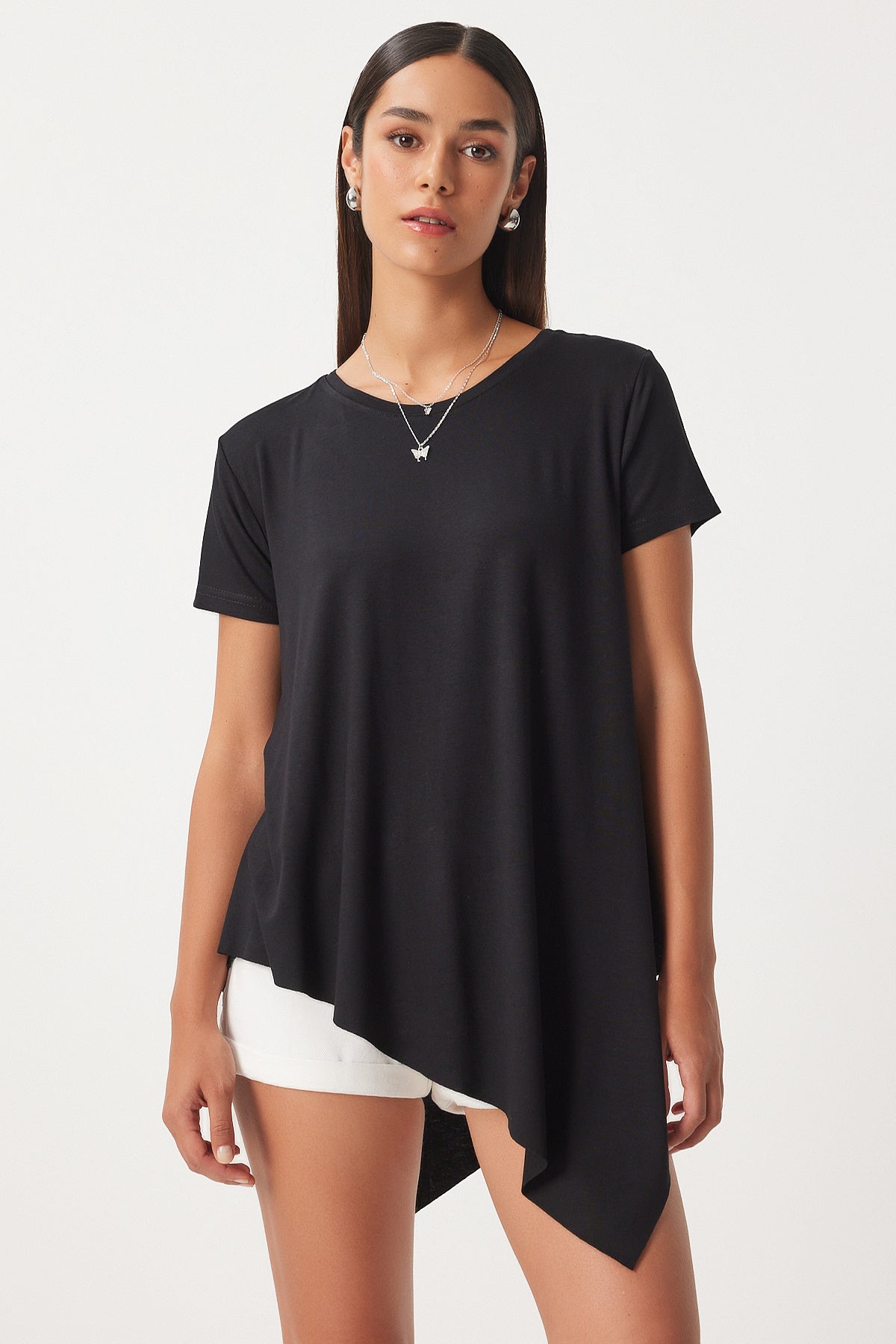 Siyah Asimetrik Viskon Örme T-shirt EN00599