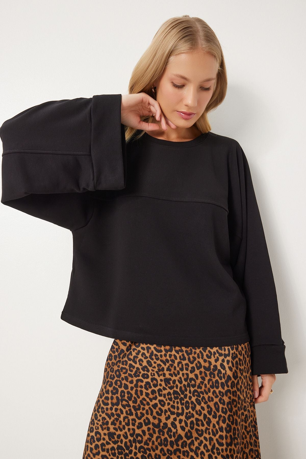 Siyah Geniş Kol Oversize Örme Sweatshirt  FN03334