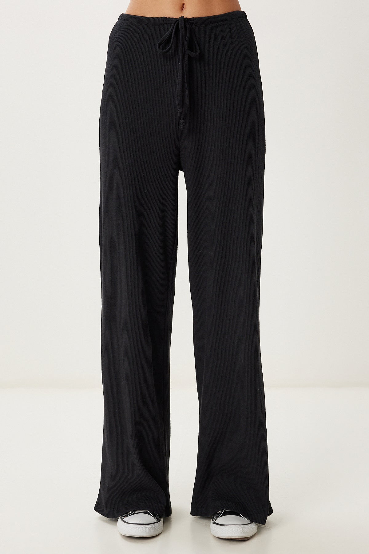 Siyah Geniş Paça Fitilli Örme Pantolon UB00444