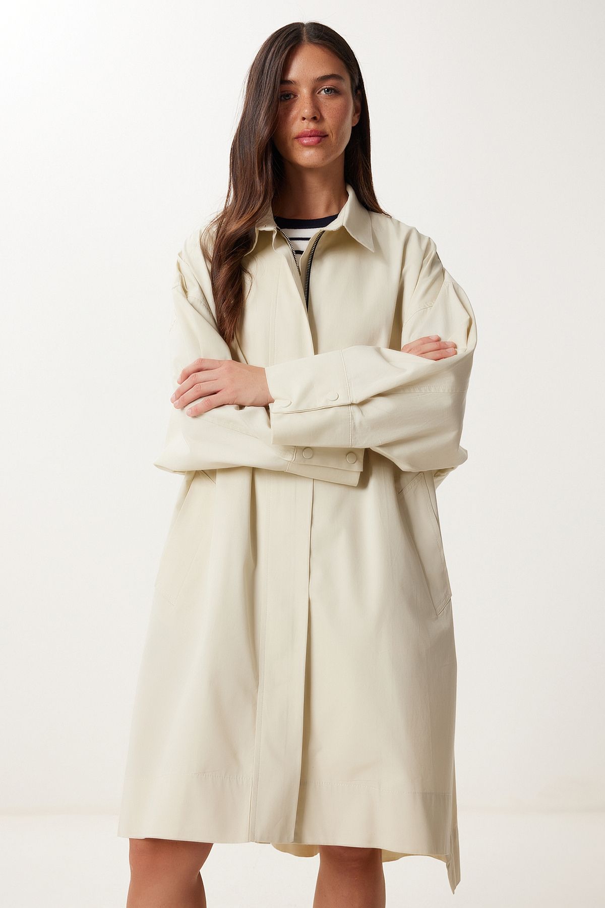 Krem Fermuarlı Oversize Dokuma Trençkot FG00052